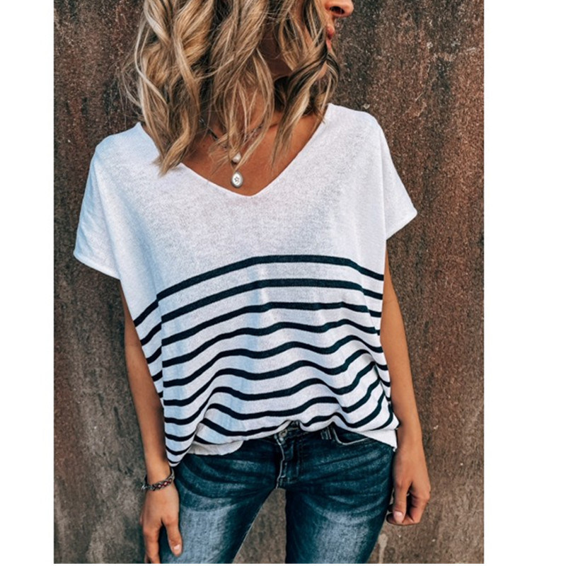 Temperament New Women's Clothing Summer V-neck Striped Knitted Thin Top